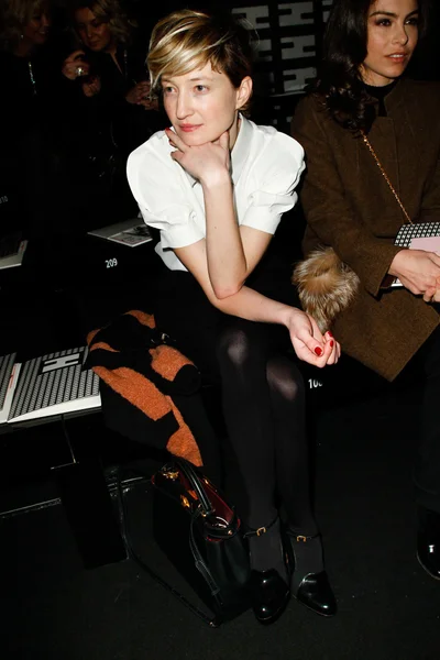 Look 11